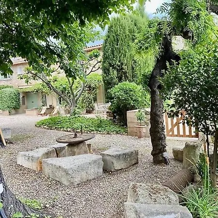 公寓 Le Figuier With Swimming Pool Roujan